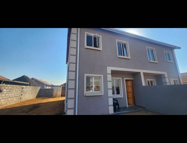 2 BEDROOM DUPLEX FOR SALE IN BUHLE PARK